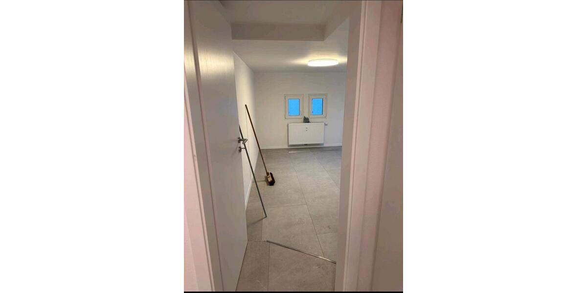 Dachgeschoßwohnung Eberdingen - 3 Zimmer, 75 m&sup2;, 1.100&euro; | Angebot:26125732
