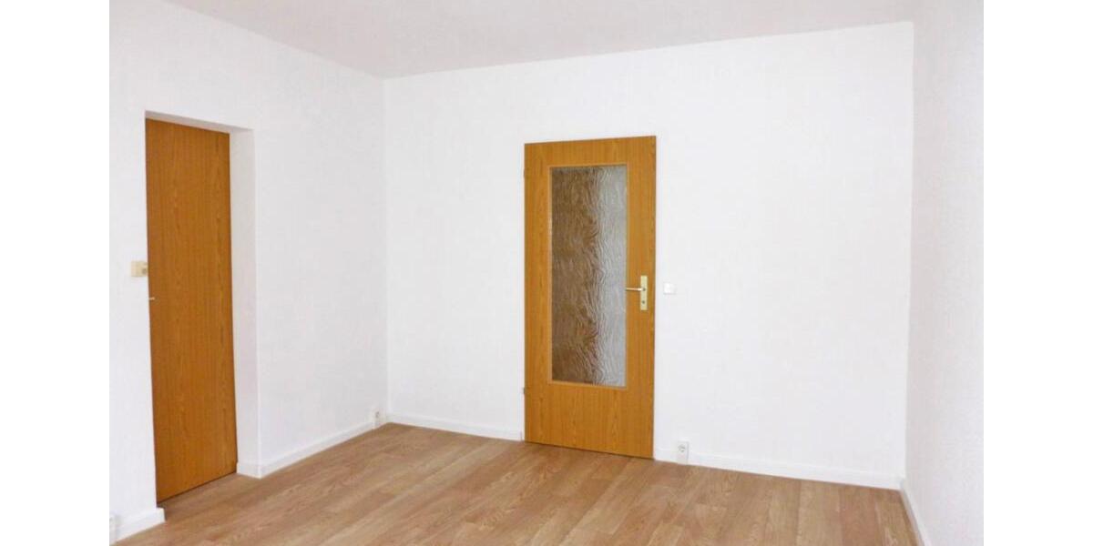 Erdgeschoßwohnung Limbach-Oberfrohna Oberfrohna - 2 Zimmer, 46 m&sup2;, 255&euro; | Angebot:26086406