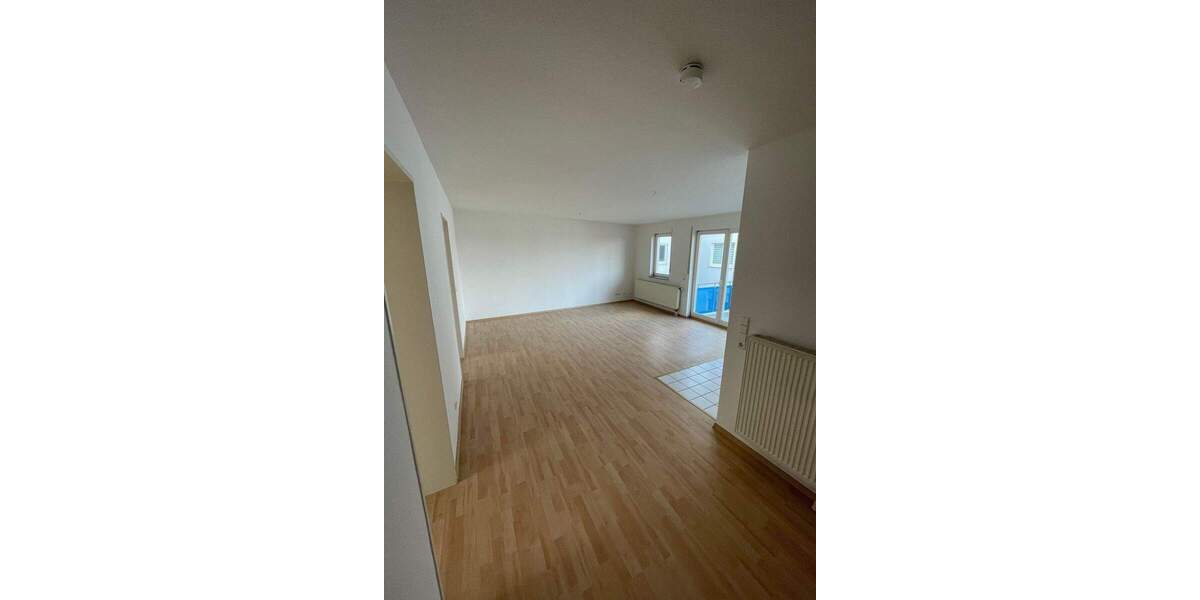 Terrassenwohnung Gotha - 3 Zimmer, 73 m&sup2;, 550&euro; | Angebot:25780361
