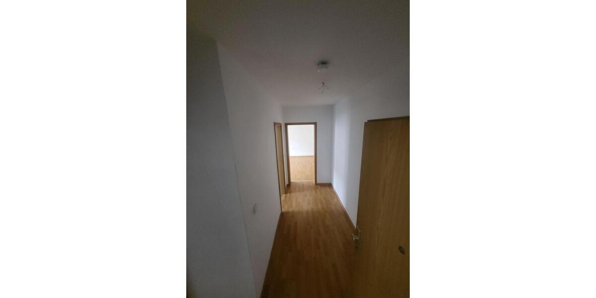 Etagenwohnung Merseburg - 2 Zimmer, 56 m&sup2;, 420&euro; | Angebot:24700323