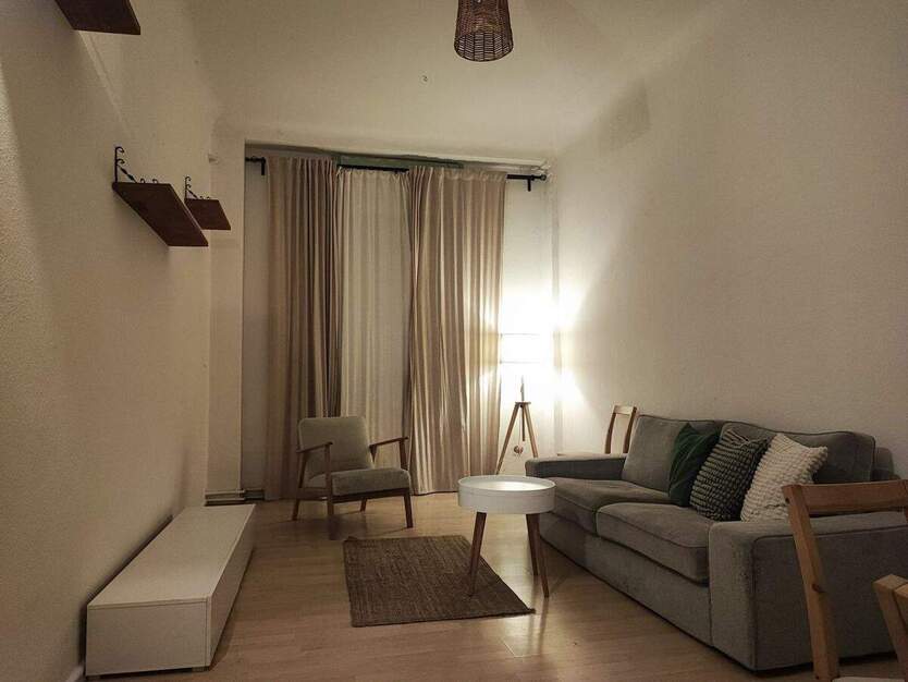 Möblierte 2-Zi Wohnung im Simon-Dach-Kiez 2 zimmer
