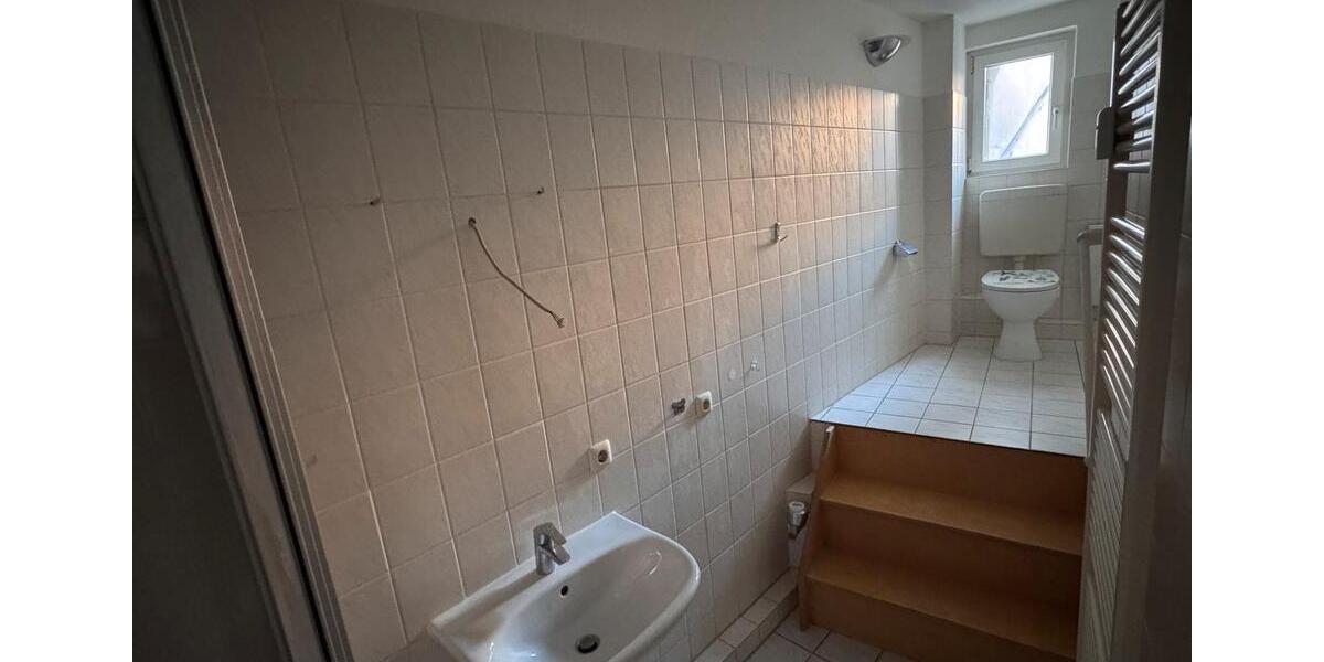 Etagenwohnung Bad Schwartau - 3 Zimmer, 70 m&sup2;, 1.000&euro; | Angebot:25825429