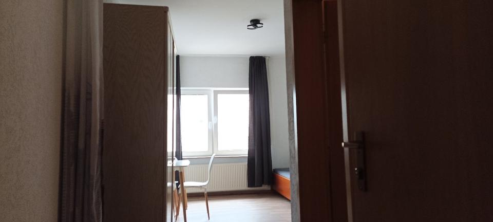 Etagenwohnung Bad Hersfeld - 1 Zimmer, 25 m&sup2;, 395&euro; | Angebot:24946522