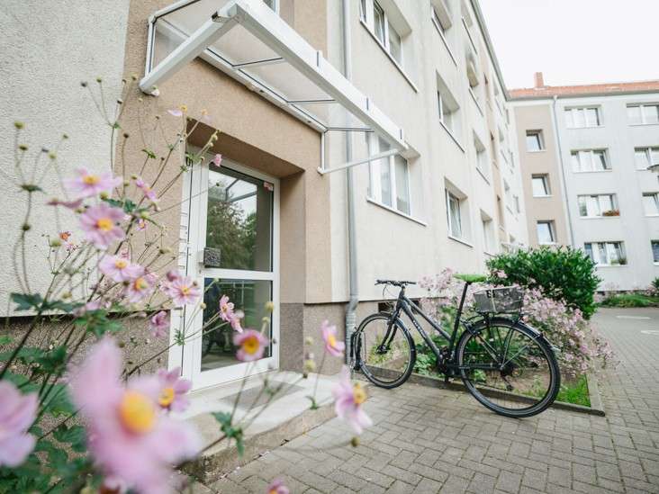 Etagenwohnung Magdeburg Stadtfeld Ost - 3 Zimmer, 57 m&sup2;, 360&euro; | Angebot:27341889