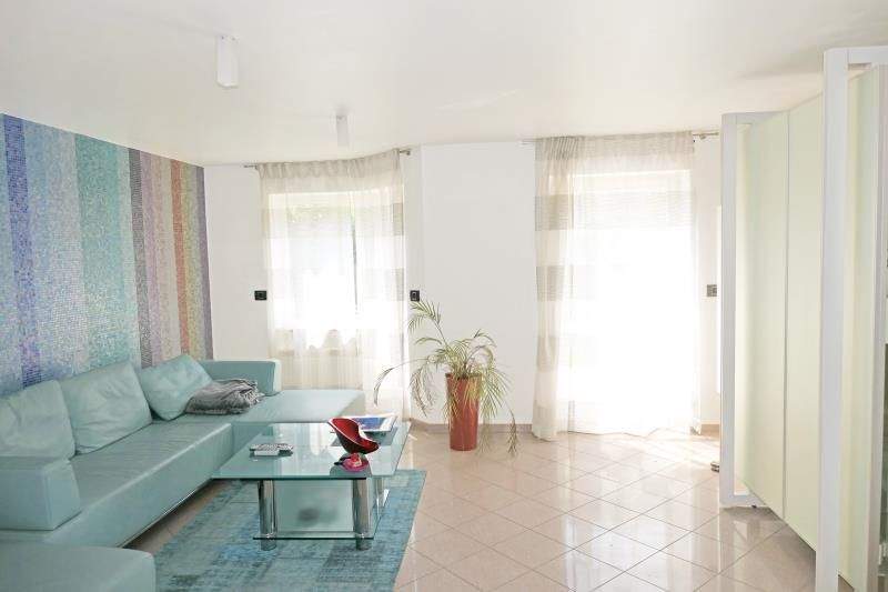 N-Röthenbach West: Modernes RMH mit offenem Wohnbereich, Dachstudio, Garage - möbliert möglich 4 zimmer