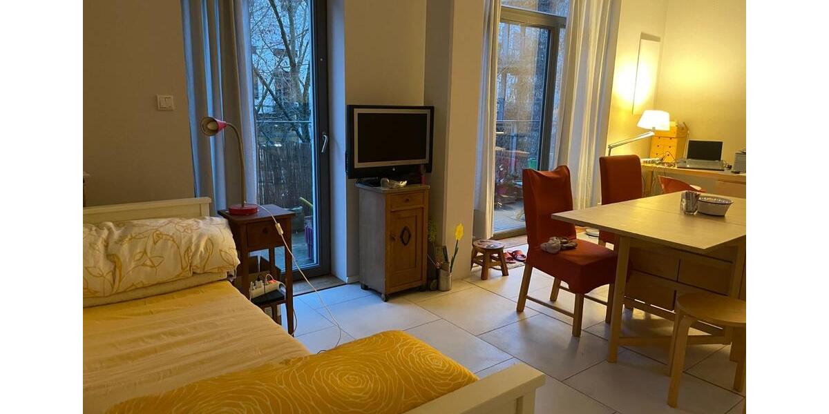 Schicke1-Zim. Wg.Top-Lage Berlin-Mitte Voll Möbliert mit Balkon 1 zimmer