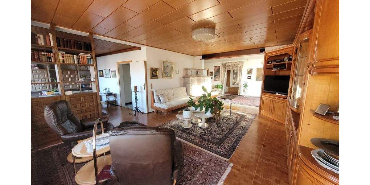 Einfamilienhaus Nürnberg Neukatzwang - 5 Zimmer, 190 m&sup2;, 1.600&euro; | Angebot:25704241