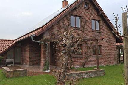 Haus Wangerland / Hooksiel Hooksiel - 4 Zimmer, 127 m&sup2;, 1.250&euro; | Angebot:25671326