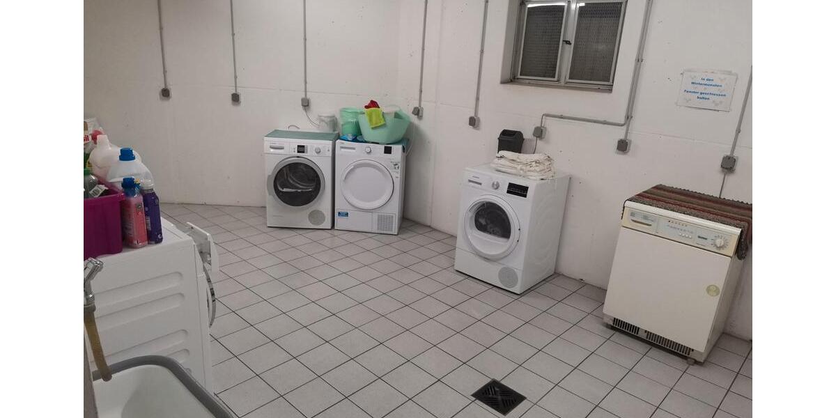 Dachgeschoßwohnung Schweinfurt Gartenstadt - 2 Zimmer, 47 m&sup2;, 725&euro; | Angebot:26637308