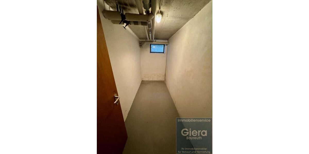 Dachgeschoßwohnung Bayreuth Meyernberg - 1 Zimmer, 31 m&sup2;, 460&euro; | Angebot:26367705
