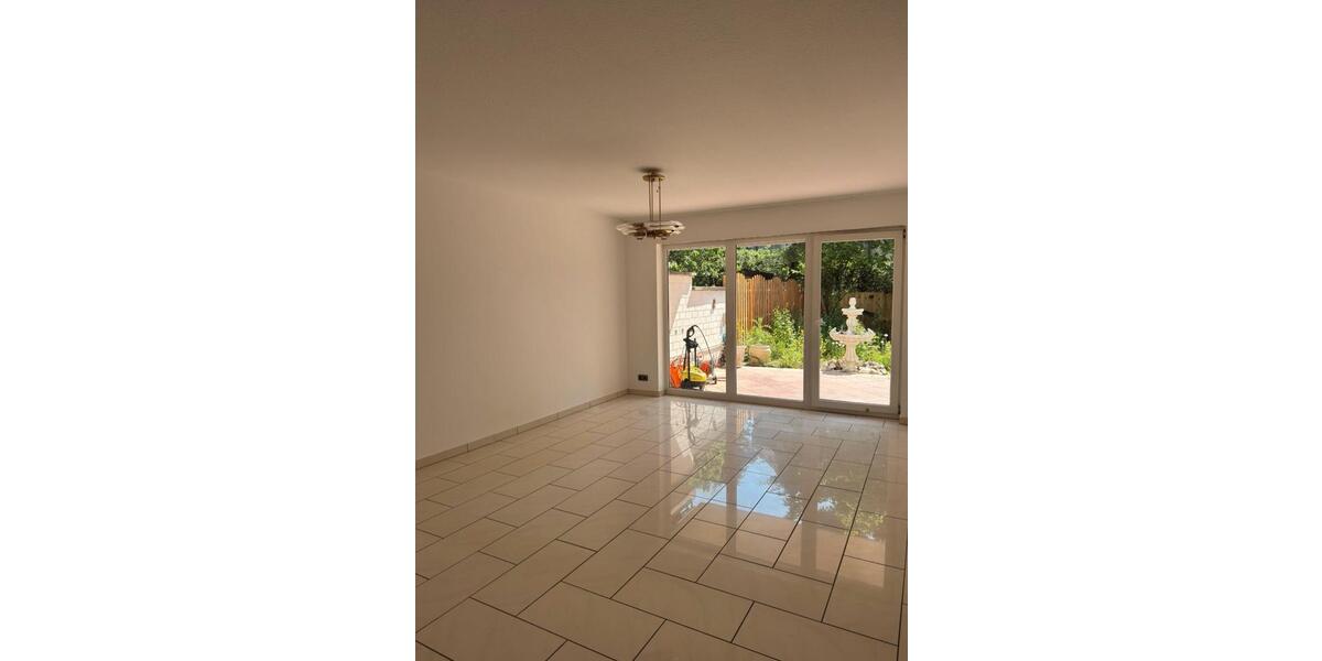 Etagenwohnung Köln Rodenkirchen - 3 Zimmer, 77 m&sup2;, 1.995&euro; | Angebot:26670832