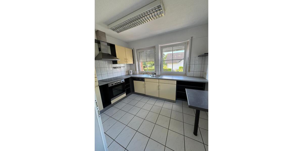 90 m² Anliegerwohnung mit Terrasse – ruhig & gepflegt 3 Zimmer 3 zimmer