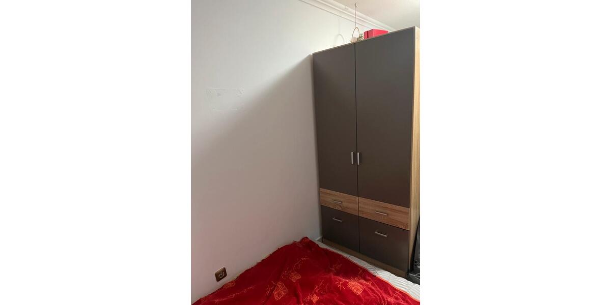 Wohnen auf Zeit Düsseldorf Stadtbezirk 8 - 5 Zimmer, 25 m&sup2;, 600&euro; | Angebot:24846029