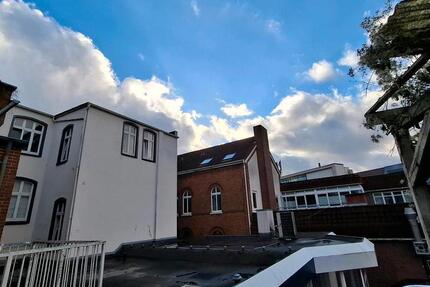 Frisch renovierte Wohnung gegenüber von Deichmann 2 zimmer