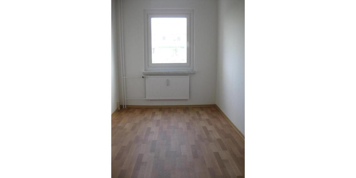 Etagenwohnung Bernburg (Saale) - 3 Zimmer, 71 m&sup2;, 495&euro; | Angebot:26144600