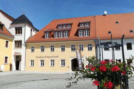 Wohnung zum Mieten in Neustadt i. Sa 408,25 € 71 m² 2 zimmer