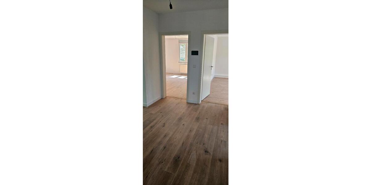 Etagenwohnung Esslingen am Neckar - 3 Zimmer, 85 m&sup2;, 1.290&euro; | Angebot:26603035