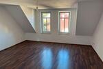 Dachgeschoßwohnung Strehla - 2 Zimmer, 50 m&sup2;, 300&euro; | Angebot:26553832