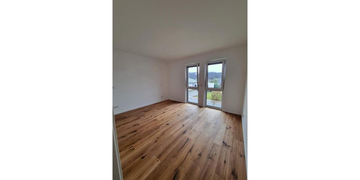 Etagenwohnung Rittersdorf - 2 Zimmer, 77 m&sup2;, 885&euro; | Angebot:24848119