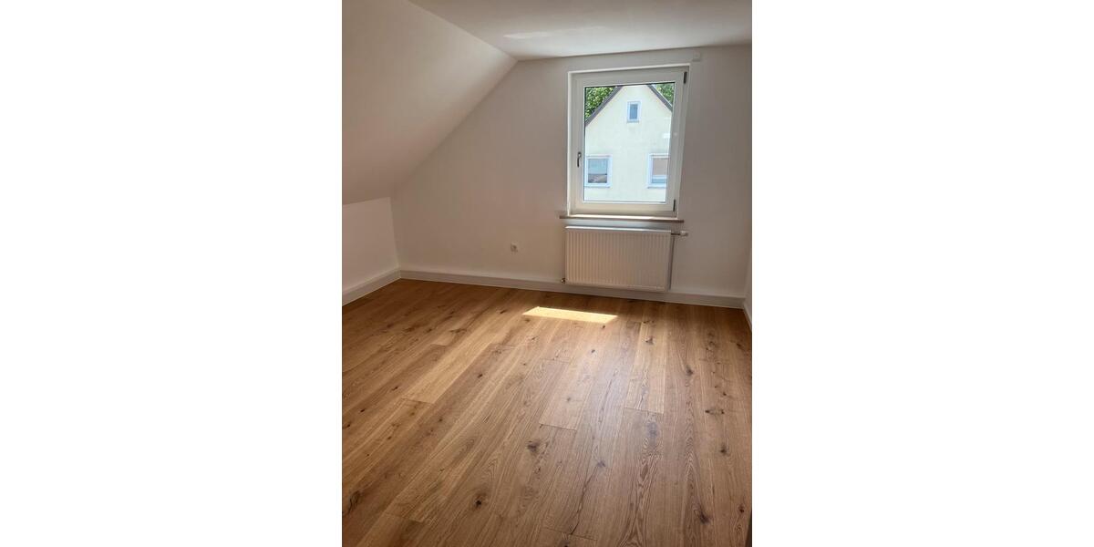 Dachgeschoßwohnung Steinberg am See Oder - 4 Zimmer, 80 m&sup2;, 1.050&euro; | Angebot:26592607