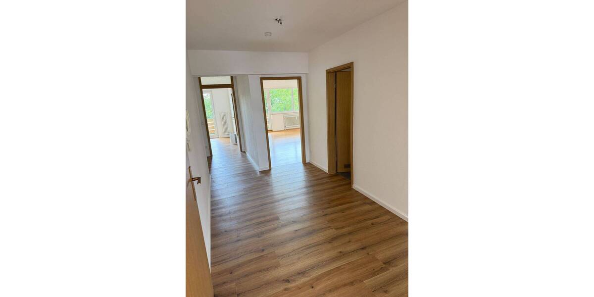 Etagenwohnung Siegburg Dreesch - 3 Zimmer, 86 m&sup2;, 980&euro; | Angebot:26763339