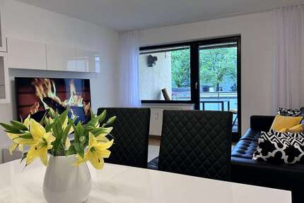 Wohnung München Schwabing-Freimann - 3 Zimmer, 73 m&sup2;, 2.000&euro; | Angebot:27069189