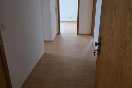 Wohnung Diemelstadt - 3 Zimmer, 76 m&sup2;, 550&euro; | Angebot:24756687