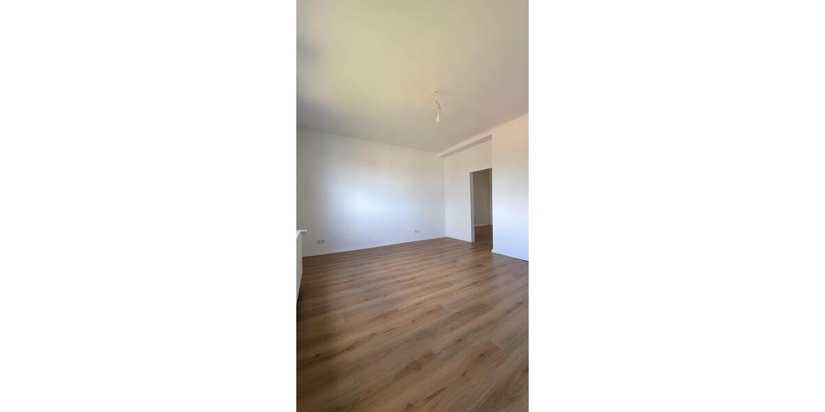 Etagenwohnung Sankt Wendel - 3 Zimmer, 101 m&sup2;, 800&euro; | Angebot:25923723