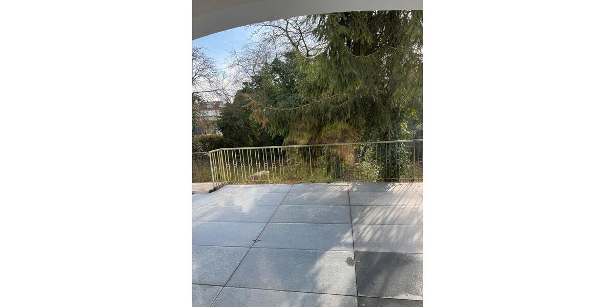 Wohnen auf Zeit Fulda - 7 Zimmer, 170 m&sup2;, 320&euro; | Angebot:25961589