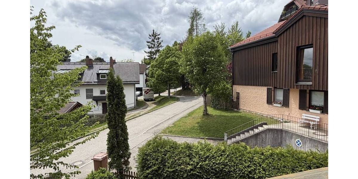 Terrassenwohnung Feldafing - 4 Zimmer, 118 m&sup2;, 1.650&euro; | Angebot:26787272