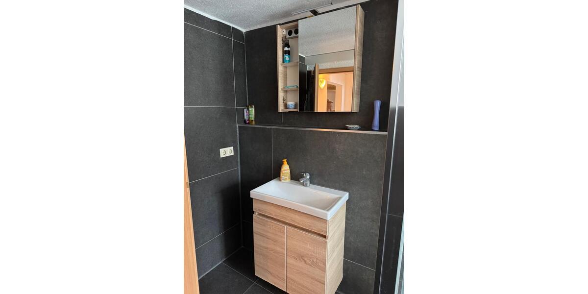 Etagenwohnung Marbach am Neckar - 3 Zimmer, 48 m&sup2;, 450&euro; | Angebot:24698263