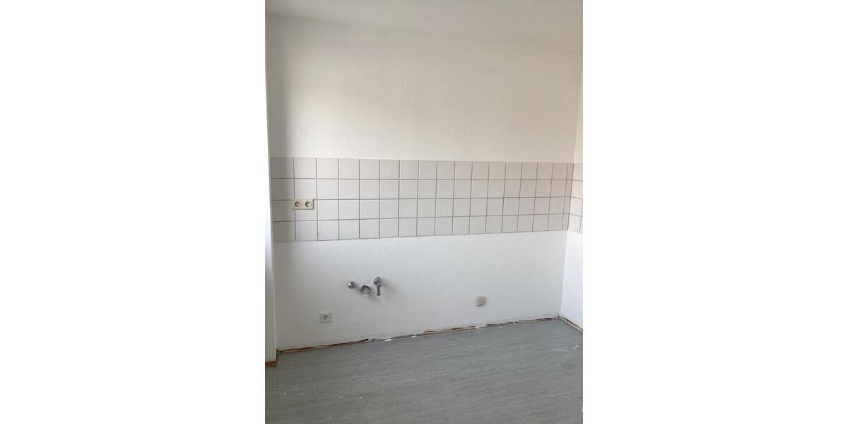 Etagenwohnung Ansbach - 3 Zimmer, 86 m&sup2;, 695&euro; | Angebot:24845580