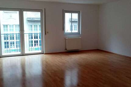 Wohnung Bad Kissingen - 3 Zimmer, 94 m&sup2;, 795&euro; | Angebot:26786501