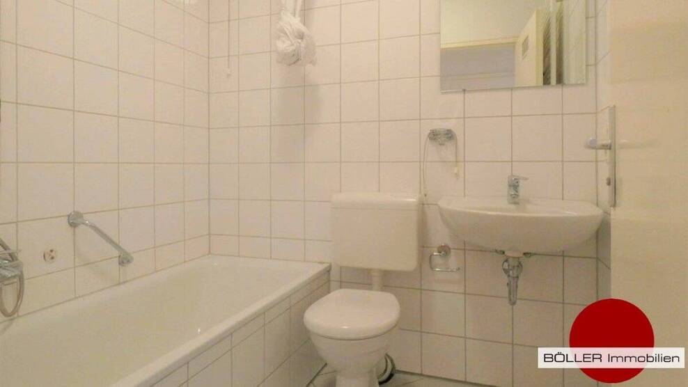Perfekt für den Single oder Wochenendheimfahrer! Smarte 1-Zi. Wohnung mit Balkon in Altenfurt! zimmer