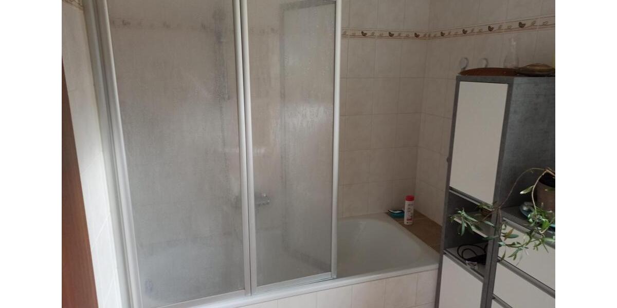 Etagenwohnung Krummennaab - 3 Zimmer, 80 m&sup2;, 400&euro; | Angebot:25207622