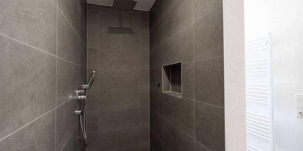 Etagenwohnung Bad Neustadt a. d. Saale Bad Neustadt - 2 Zimmer, 100 m&sup2;, 950&euro; | Angebot:25800370