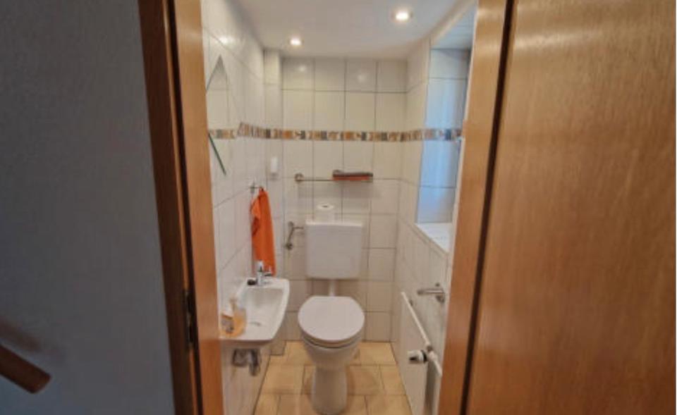 Einfamilienhaus Höxter - 8 Zimmer, 155 m&sup2;, 950&euro; | Angebot:26652609