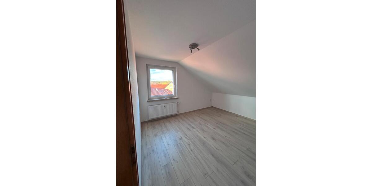 Dachgeschoßwohnung Katlenburg-Lindau Lindau - 2.5 Zimmer, 62 m&sup2;, 623&euro; | Angebot:25948871