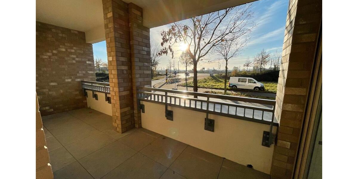 Etagenwohnung Dresden Pieschen - 4 Zimmer, 92 m&sup2;, 1.267&euro; | Angebot:26661291