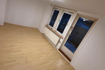 Wohnung Ilsede - 3 Zimmer, 74 m&sup2;, 555&euro; | Angebot:24801352