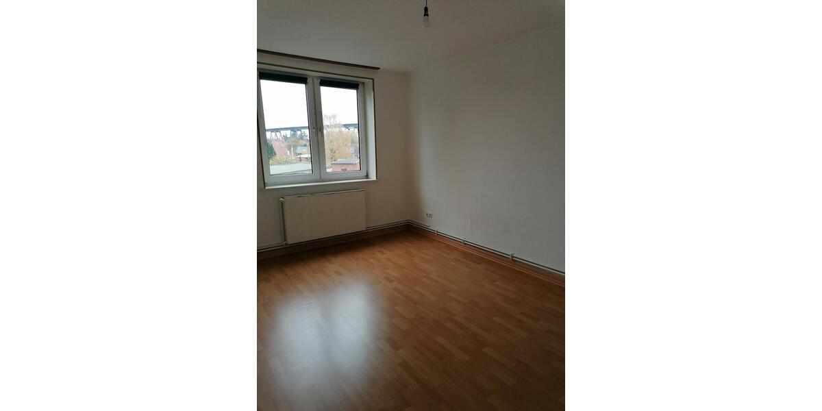 Etagenwohnung Rendsburg - 3 Zimmer, 68 m&sup2;, 635&euro; | Angebot:26021340