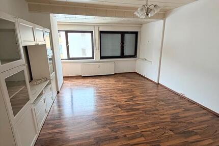 Wohnung Eppstein - 4 Zimmer, 85 m&sup2;, 1.100&euro; | Angebot:25245088