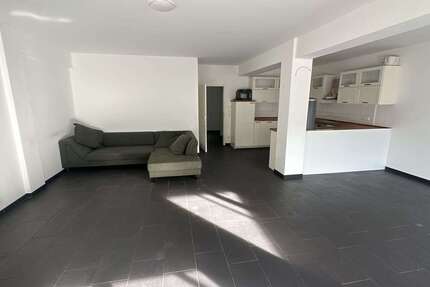 Wohnung zum Mieten in Duisburg 1.810 € 181 m² 4 zimmer