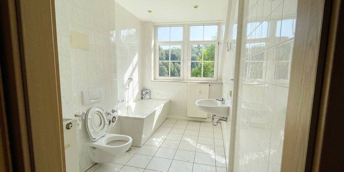 Etagenwohnung Annaberg-Buchholz / Buchholz Annaberg - 5 Zimmer, 101 m&sup2;, 515&euro; | Angebot:25688185