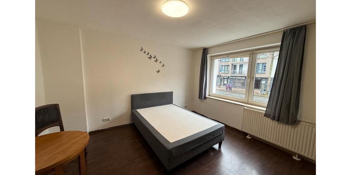 Etagenwohnung Bremen Neustadt - 1 Zimmer, 1 m&sup2;, 600&euro; | Angebot:24978012