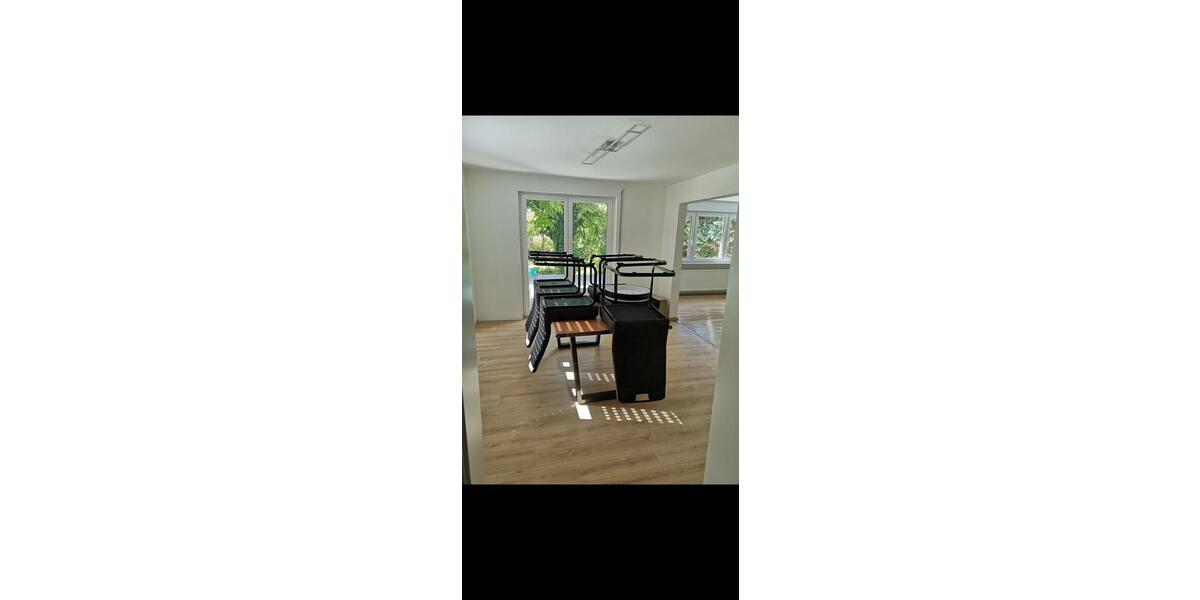 Doppelhaushälfte Bissingen - 3 Zimmer, 135 m&sup2;, 1.250&euro; | Angebot:24869917