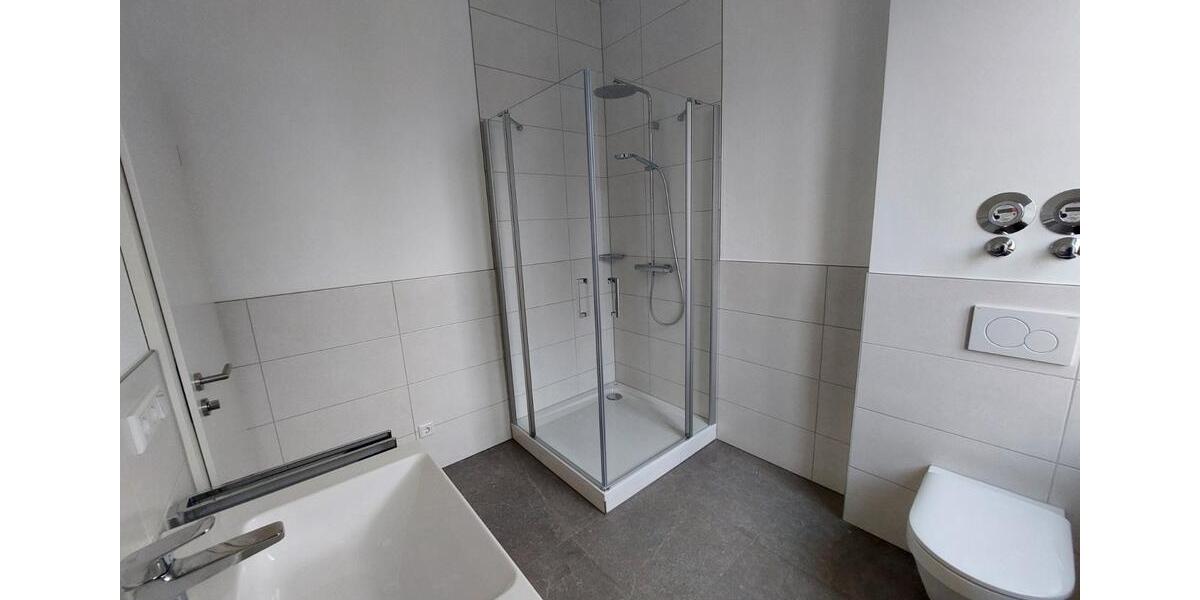 Etagenwohnung Straubing - 4 Zimmer, 143 m&sup2;, 1.200&euro; | Angebot:26006497