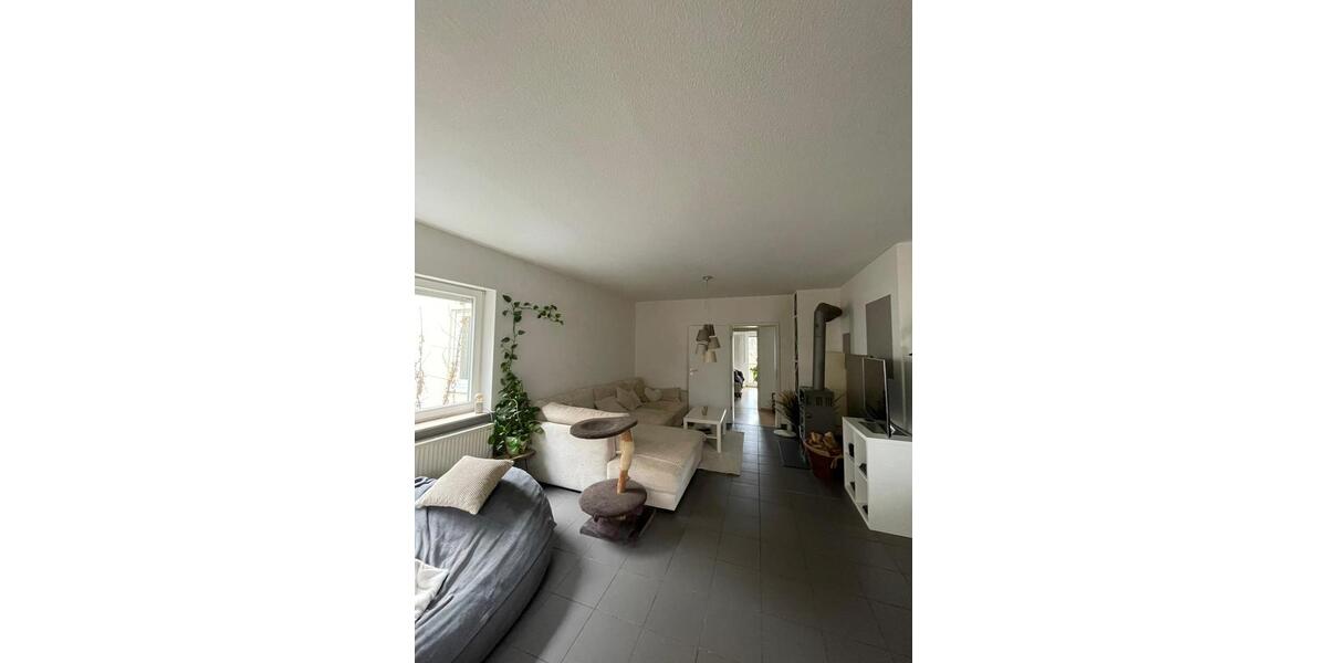 Etagenwohnung Lindenfels - 5 Zimmer, 115 m&sup2;, 900&euro; | Angebot:25045108