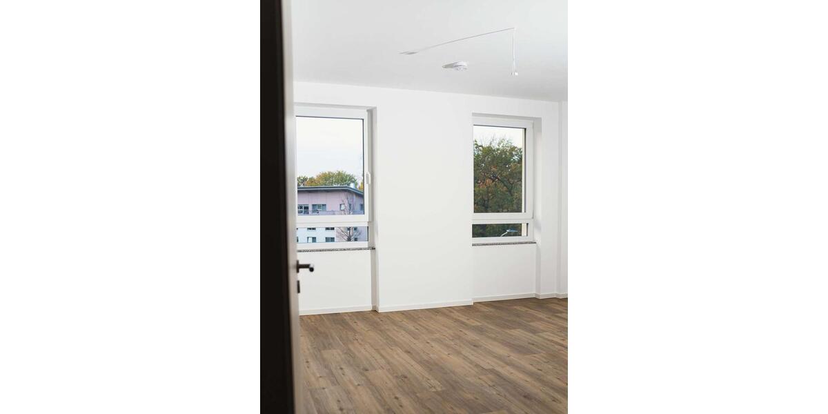 Erdgeschoßwohnung Glauchau - 3 Zimmer, 89 m&sup2;, 711&euro; | Angebot:26061905