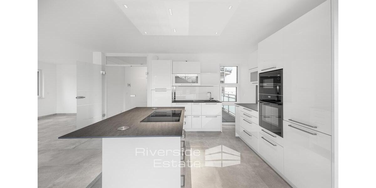 Erdgeschoßwohnung Hameln Kernstadt - 3 Zimmer, 139 m&sup2;, 1.600&euro; | Angebot:25513824